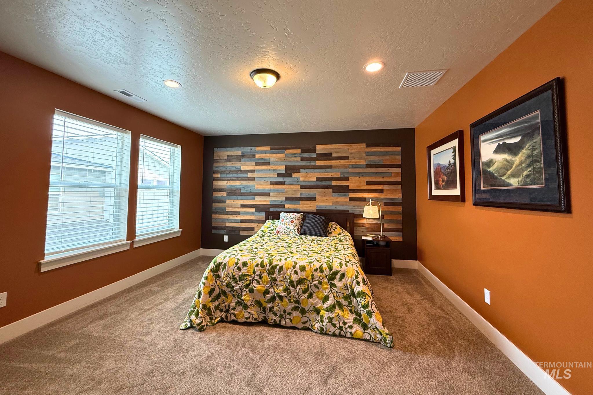 2903 Bandit Lane, Caldwell, Idaho 83605, 3 Bedrooms, 2.5 Bathrooms, Residential For Sale, Price $355,000,MLS 98995664
