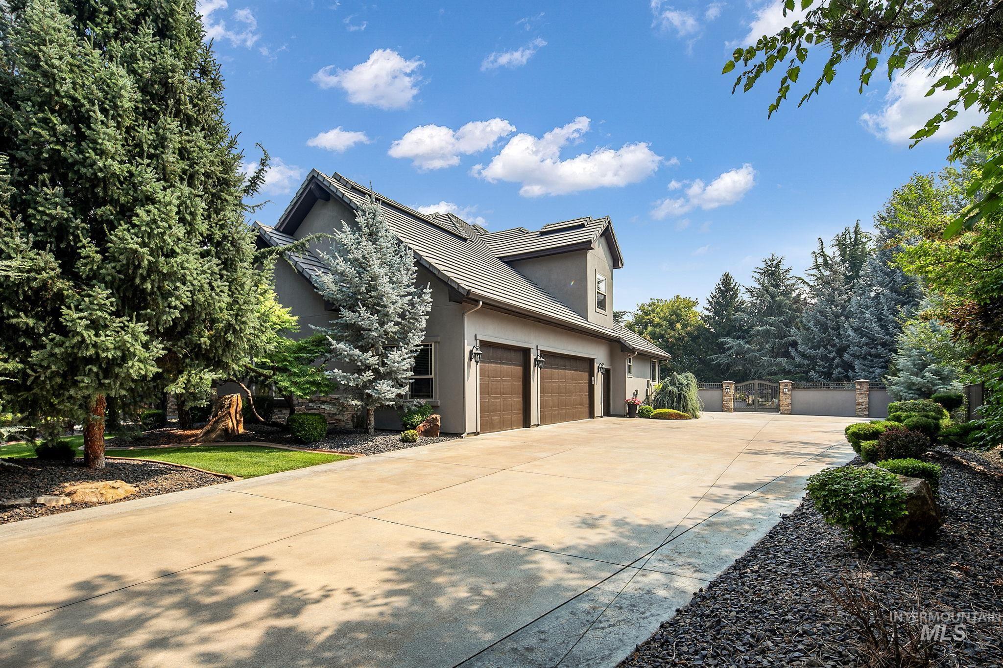 10466 W Sultana Lane, Eagle, Idaho 83616, 6 Bedrooms, 3.5 Bathrooms, Residential For Sale, Price $2,277,500,MLS 98995666
