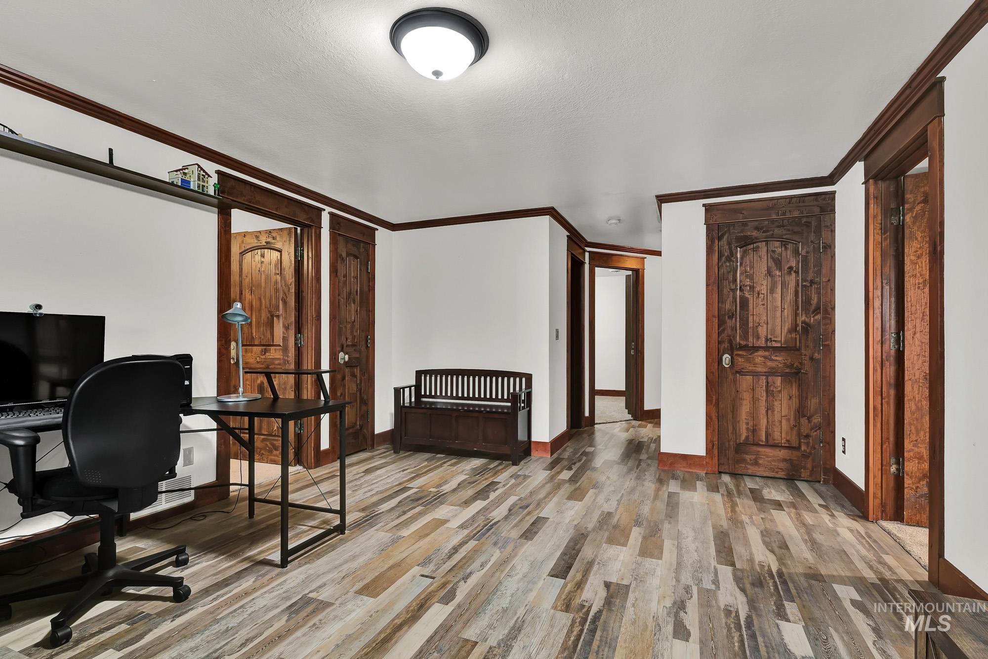 457 E Beacon Light Rd, Eagle, Idaho 83616, 4 Bedrooms, 2.5 Bathrooms, Residential For Sale, Price $824,999,MLS 98995710
