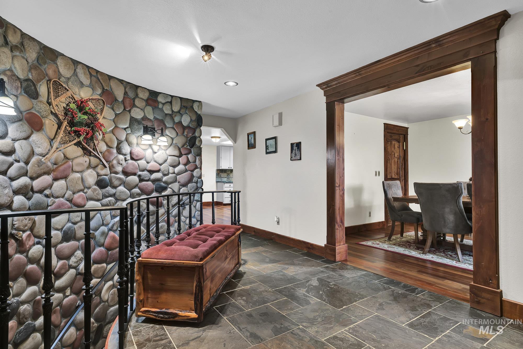 457 E Beacon Light Rd, Eagle, Idaho 83616, 4 Bedrooms, 2.5 Bathrooms, Residential For Sale, Price $824,999,MLS 98995710