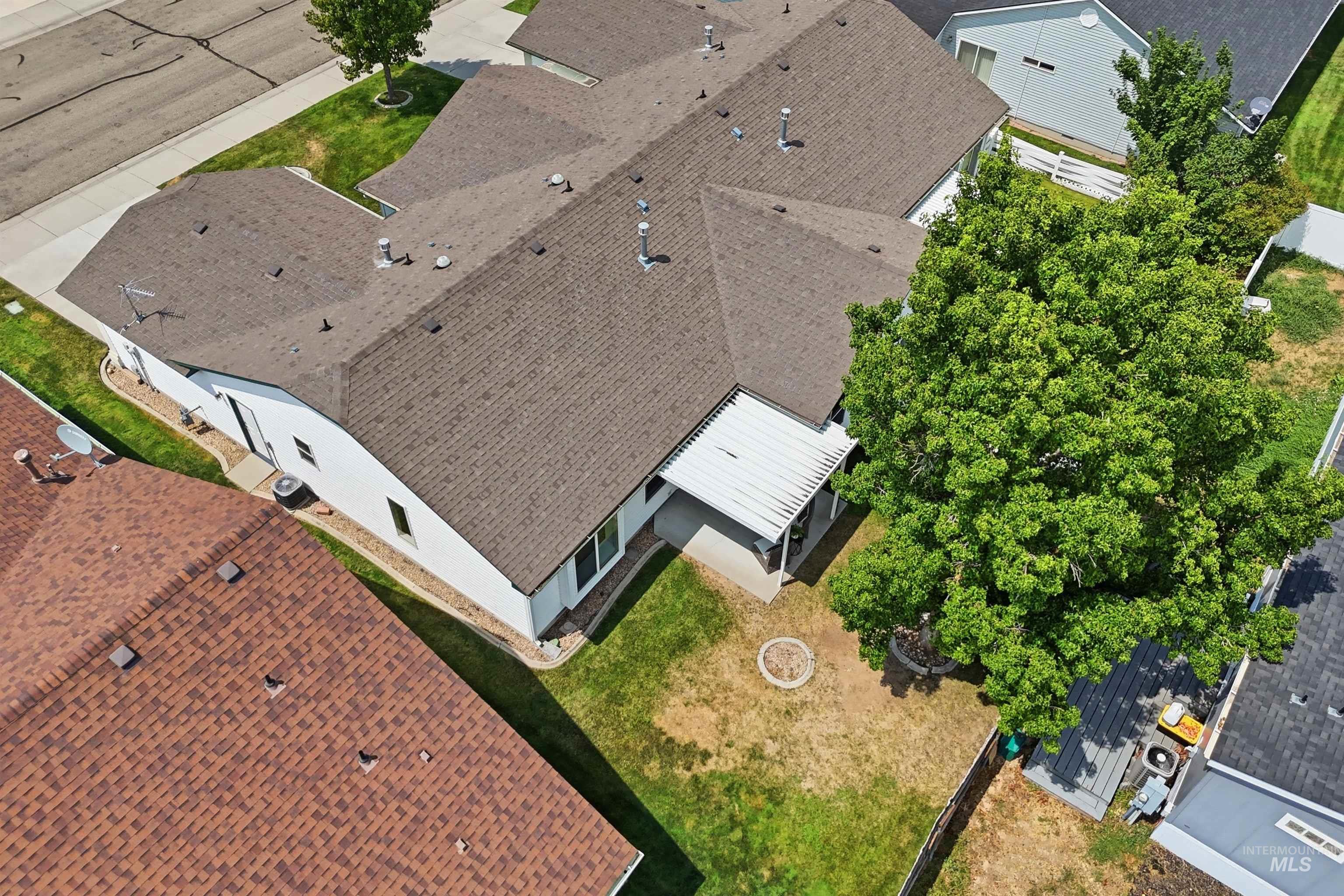 1884 N Buena Vista Ave., Meridian, Idaho 83646, 2 Bedrooms, 2 Bathrooms, Residential For Sale, Price $370,000,MLS 98995723