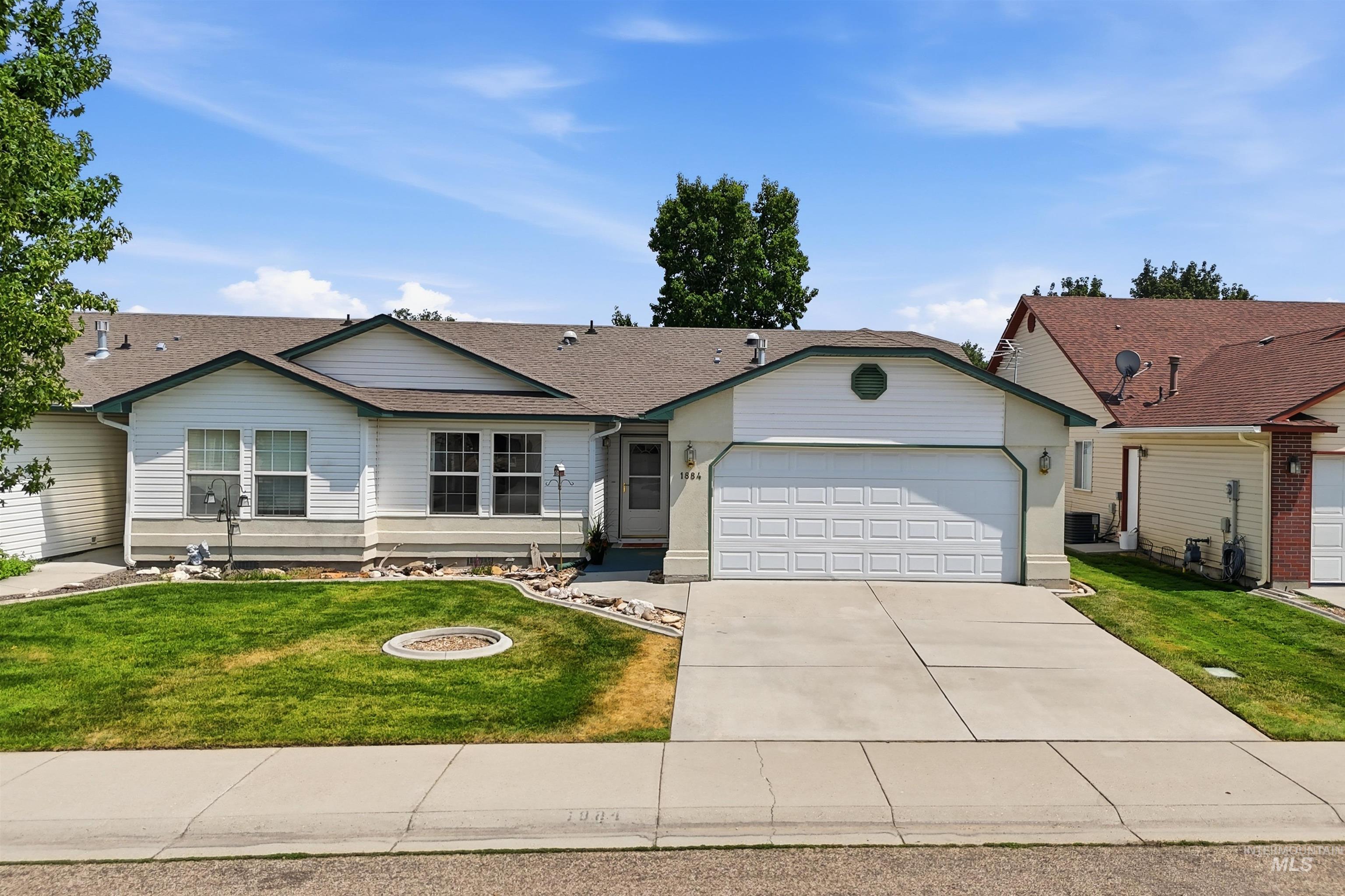 1884 N Buena Vista Ave., Meridian, Idaho 83646, 2 Bedrooms, 2 Bathrooms, Residential For Sale, Price $370,000,MLS 98995723