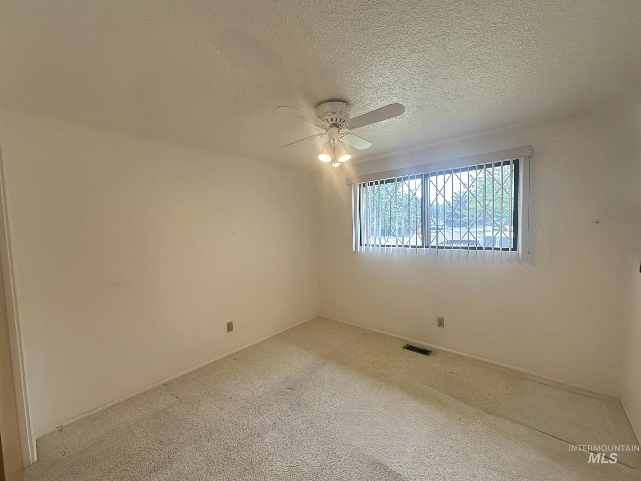 4821 N Parkwood, Boise, Idaho 83704, 3 Bedrooms, 2.5 Bathrooms, Residential For Sale, Price $429,900,MLS 98995724