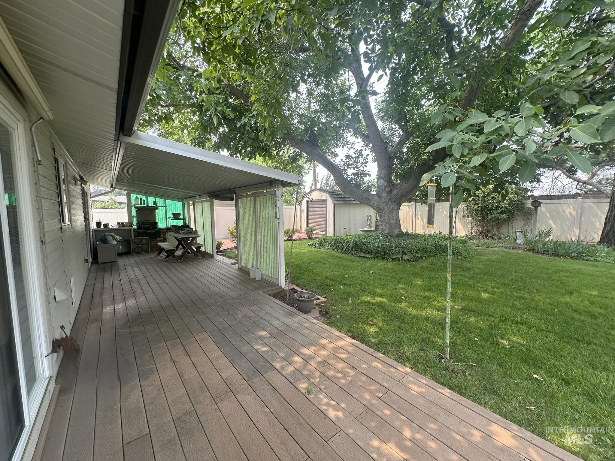 4821 N Parkwood, Boise, Idaho 83704, 3 Bedrooms, 2.5 Bathrooms, Residential For Sale, Price $429,900,MLS 98995724