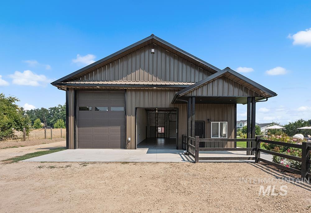 1726 N Ballantyne Ln, Eagle, Idaho 83616, 4 Bedrooms, 5 Bathrooms, Residential For Sale, Price $2,298,000,MLS 98995726
