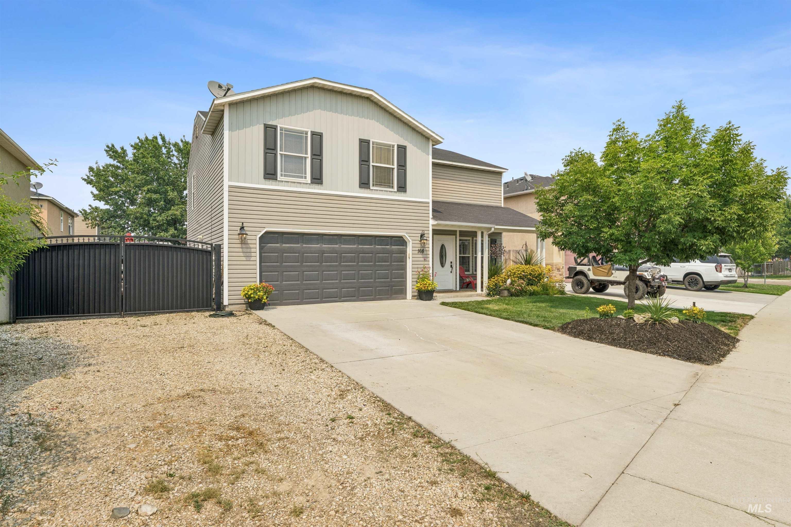 168 E Willow Creek Dr, Middleton, Idaho 83644, 4 Bedrooms, 2.5 Bathrooms, Residential For Sale, Price $399,000,MLS 98995732