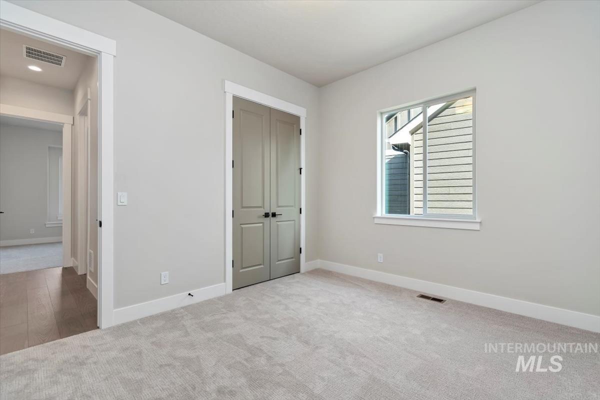 6507 W Carnock Dr., Eagle, Idaho 83616, 4 Bedrooms, 3 Bathrooms, Residential For Sale, Price $799,880,MLS 98995737