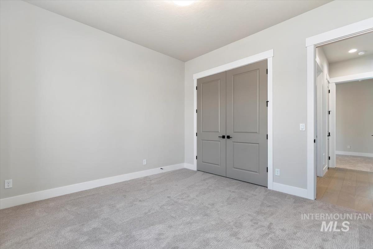 6507 W Carnock Dr., Eagle, Idaho 83616, 4 Bedrooms, 3 Bathrooms, Residential For Sale, Price $799,880,MLS 98995737