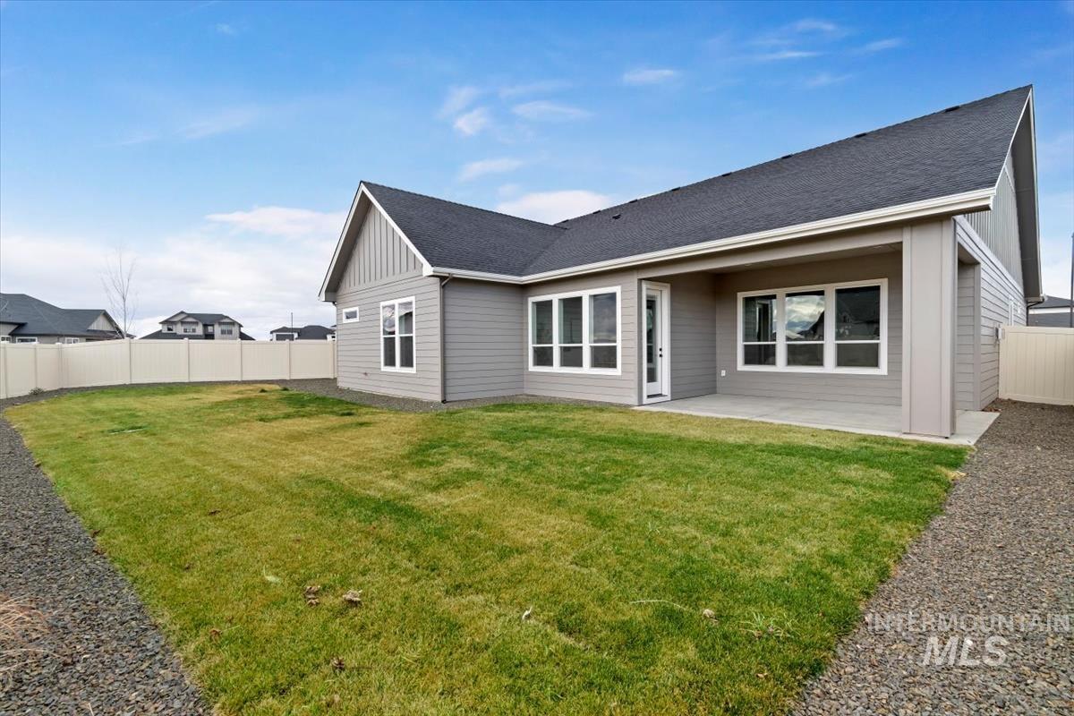 6507 W Carnock Dr., Eagle, Idaho 83616, 4 Bedrooms, 3 Bathrooms, Residential For Sale, Price $799,880,MLS 98995737