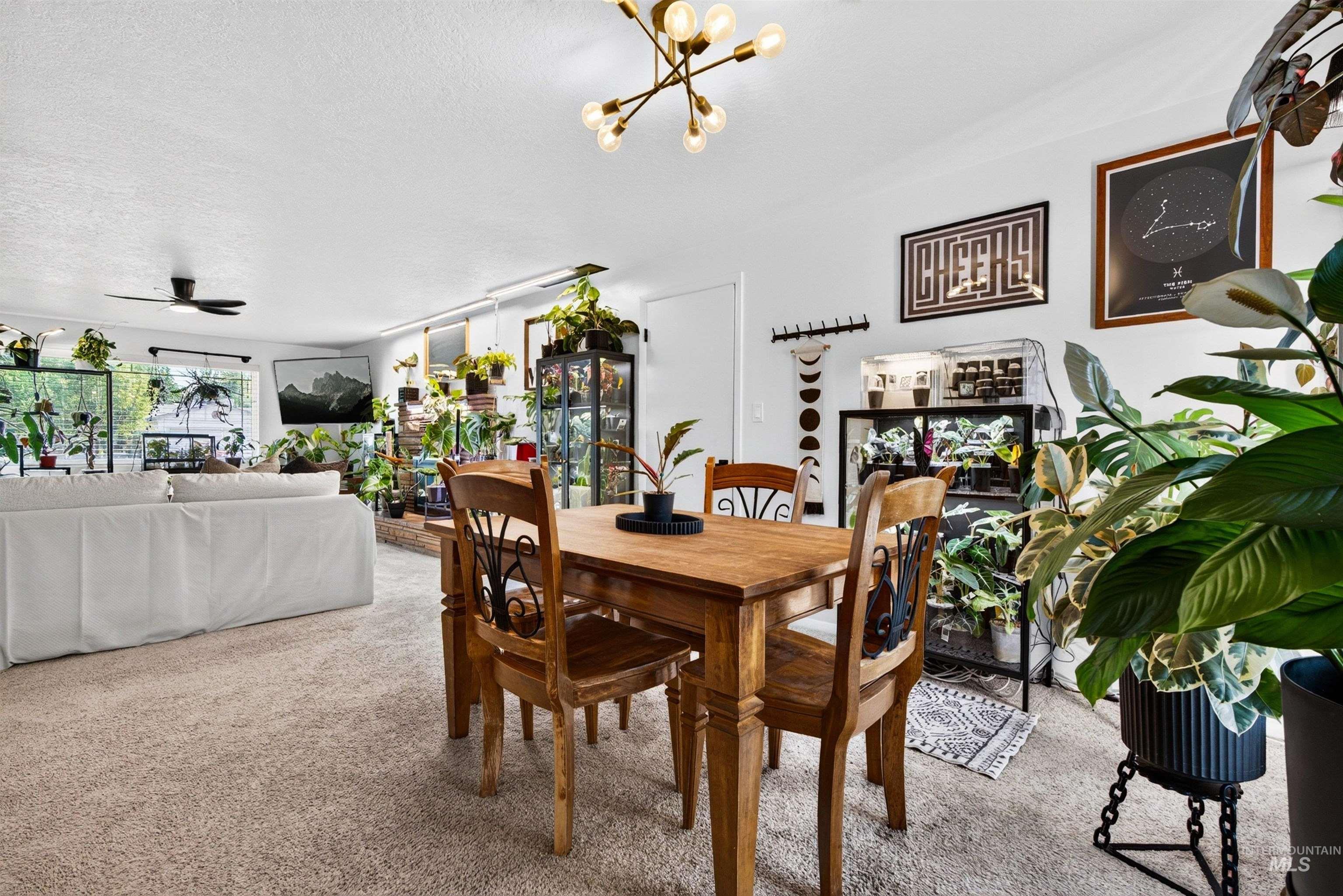 7100 W Poplar Street, Boise, Idaho 83704, 3 Bedrooms, 1.5 Bathrooms, Residential For Sale, Price $459,000,MLS 98995747