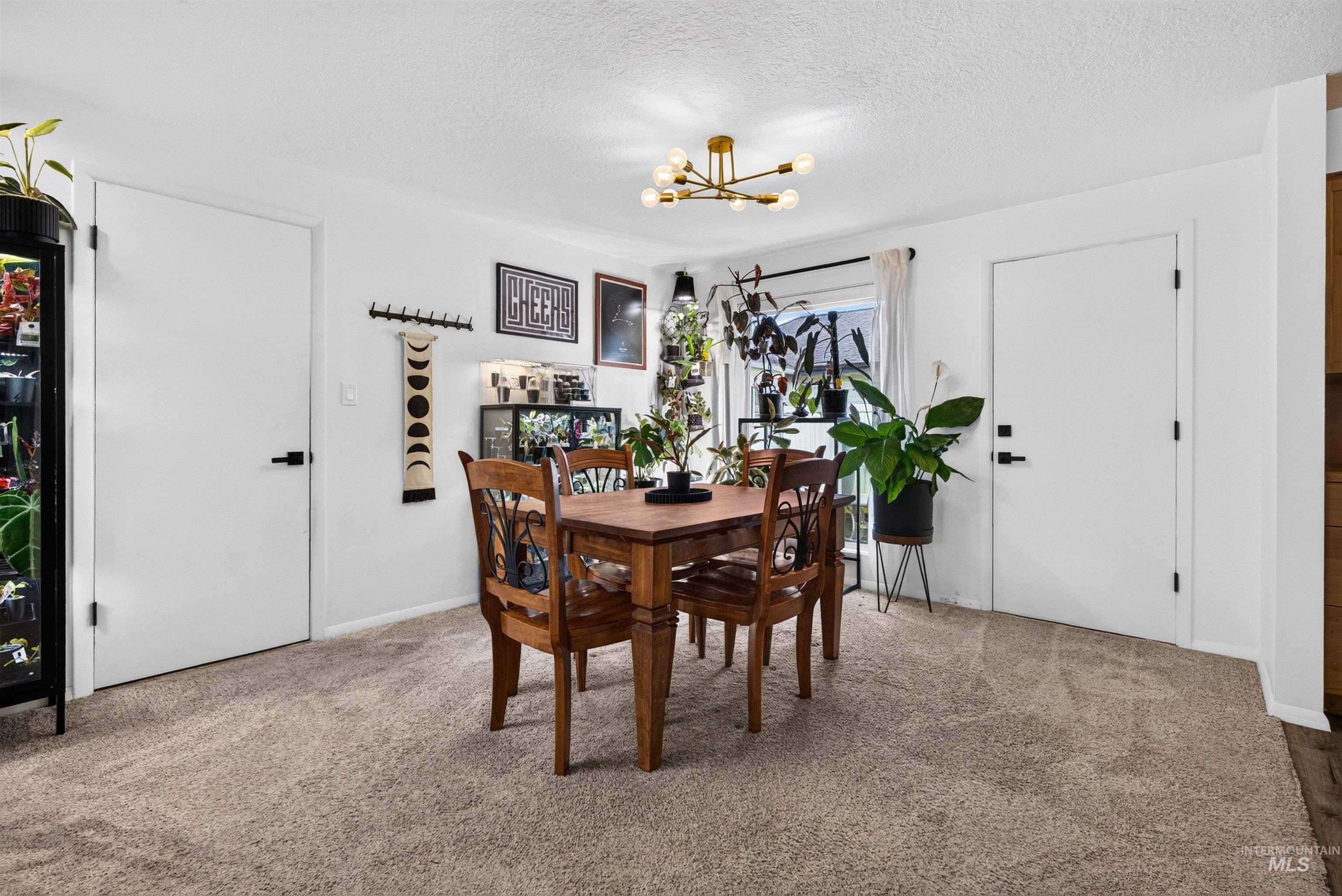 7100 W Poplar Street, Boise, Idaho 83704, 3 Bedrooms, 1.5 Bathrooms, Residential For Sale, Price $459,000,MLS 98995747