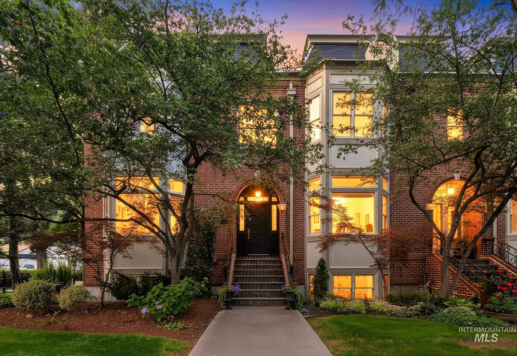 700 E Warm Springs Ave, Boise, Idaho 83712, 3 Bedrooms, 3.5 Bathrooms, Residential For Sale, Price $1,570,000,MLS 98995751