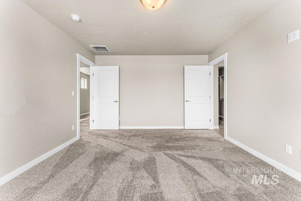 2193 S Hills Ave., Meridian, Idaho 83642, 3 Bedrooms, 2.5 Bathrooms, Residential For Sale, Price $455,000,MLS 98995810