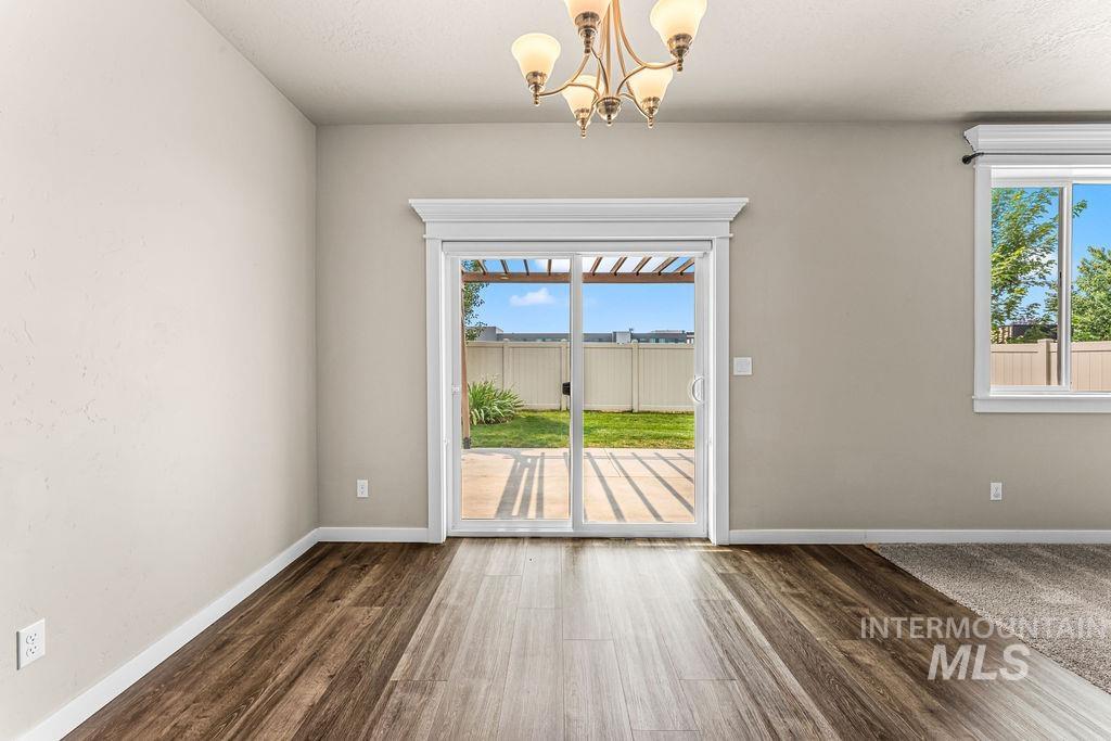 2193 S Hills Ave., Meridian, Idaho 83642, 3 Bedrooms, 2.5 Bathrooms, Residential For Sale, Price $455,000,MLS 98995810