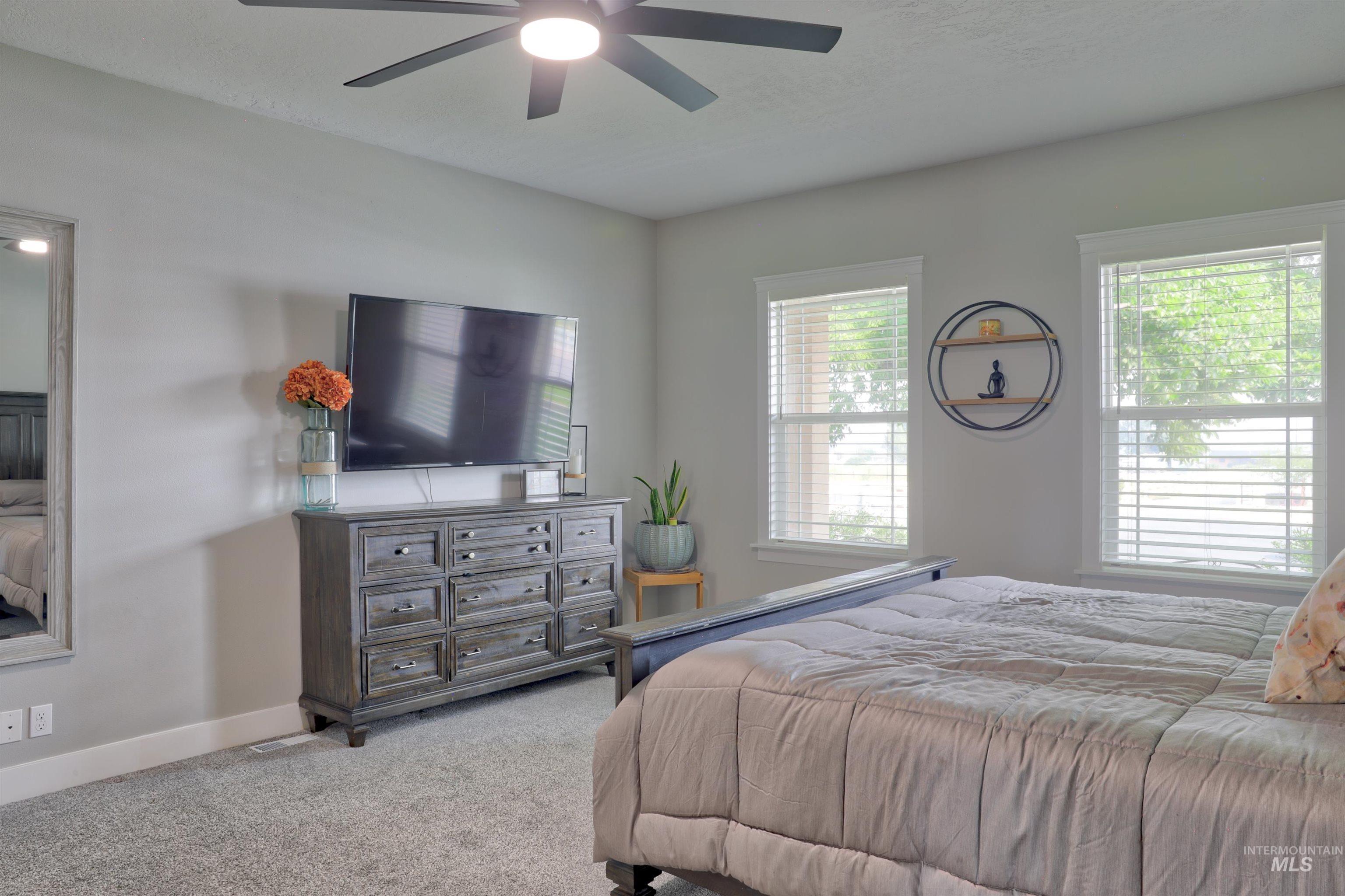 8858 STARDUST LN, Nampa, Idaho 83686, 6 Bedrooms, 3.5 Bathrooms, Residential For Sale, Price $1,449,000,MLS 98995838