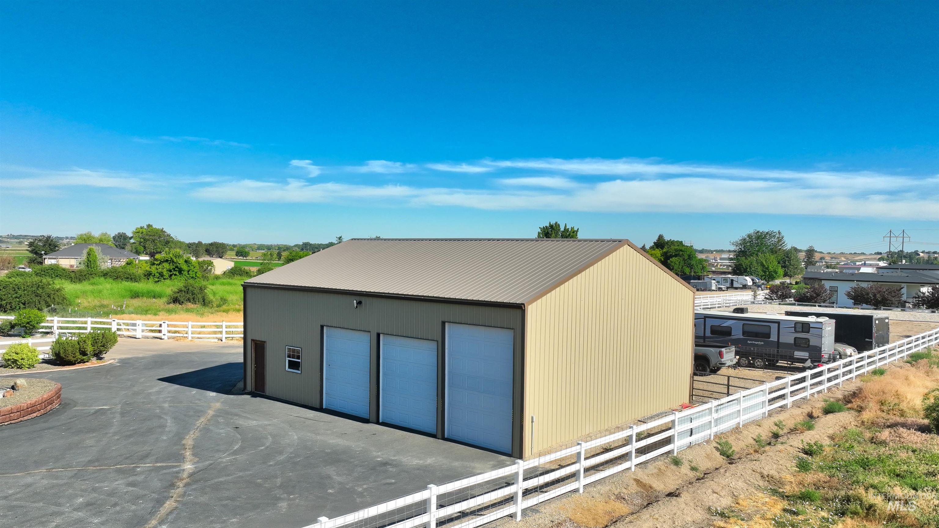 8858 STARDUST LN, Nampa, Idaho 83686, 6 Bedrooms, 3.5 Bathrooms, Residential For Sale, Price $1,449,000,MLS 98995838