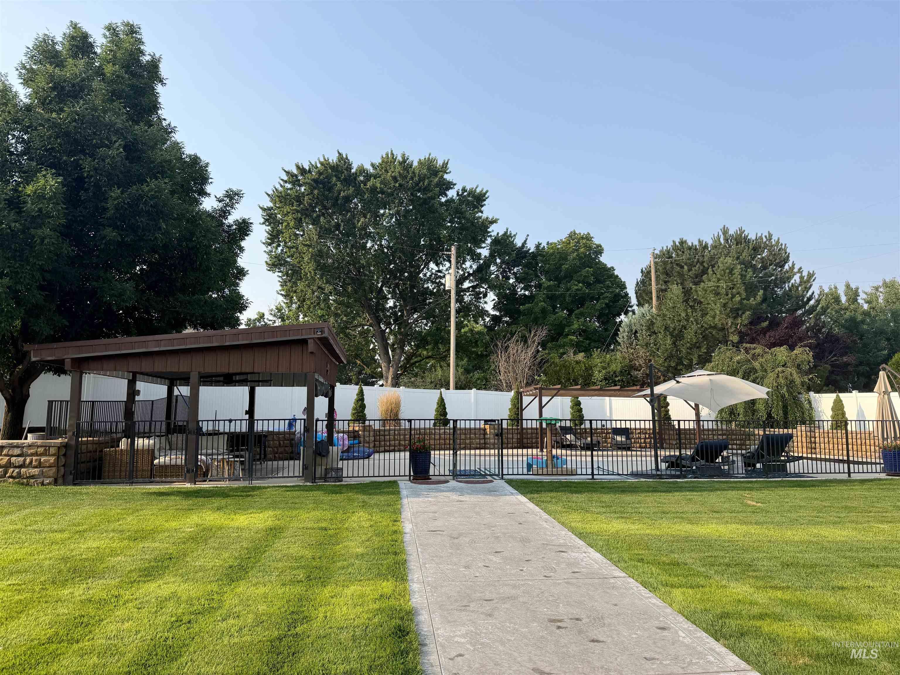 8858 STARDUST LN, Nampa, Idaho 83686, 6 Bedrooms, 3.5 Bathrooms, Residential For Sale, Price $1,449,000,MLS 98995838