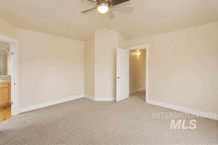 1013 E Legacy View Dr, Meridian, Idaho 83646, 4 Bedrooms, 2.5 Bathrooms, Residential For Sale, Price $585,000,MLS 98995895