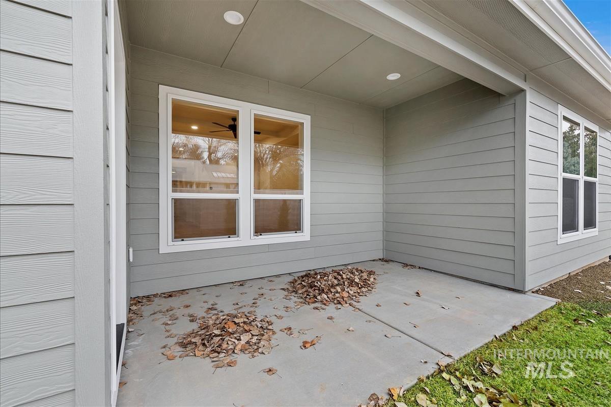 6914 W Tolland St, Eagle, Idaho 83616, 4 Bedrooms, 2 Bathrooms, Residential For Sale, Price $699,880,MLS 98995897
