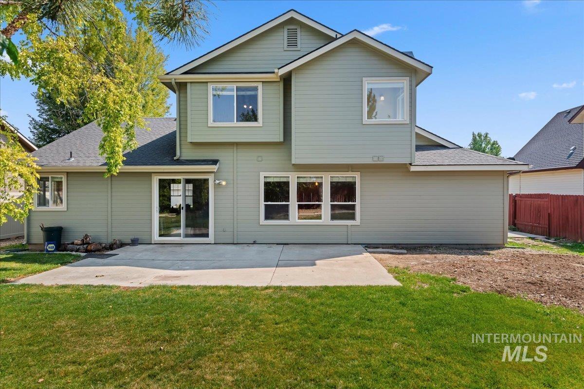 2710 W Crossland, Meridian, Idaho 83646, 4 Bedrooms, 2.5 Bathrooms, Residential For Sale, Price $550,000,MLS 98995915