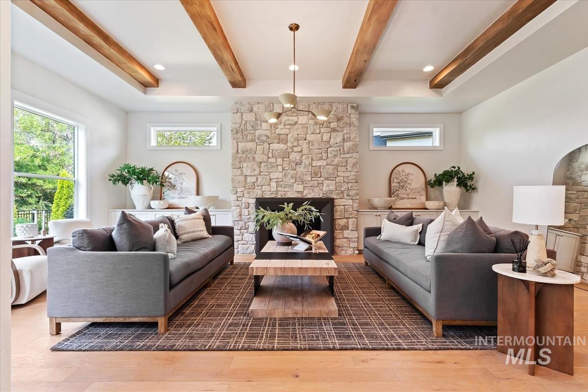 7310 W Palamas Dr., Eagle, Idaho 83616, 5 Bedrooms, 3.5 Bathrooms, Residential For Sale, Price $1,399,999,MLS 98995917