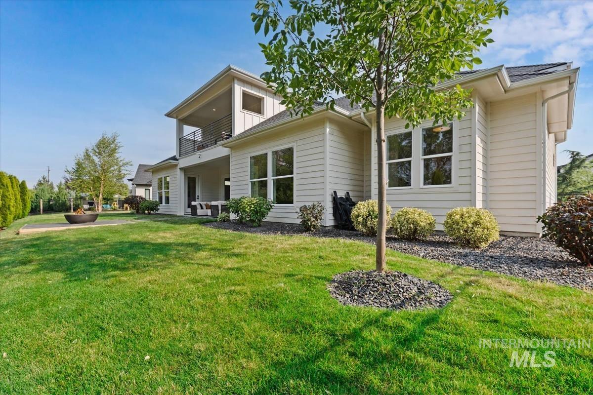 7310 W Palamas Dr., Eagle, Idaho 83616, 5 Bedrooms, 3.5 Bathrooms, Residential For Sale, Price $1,399,999,MLS 98995917