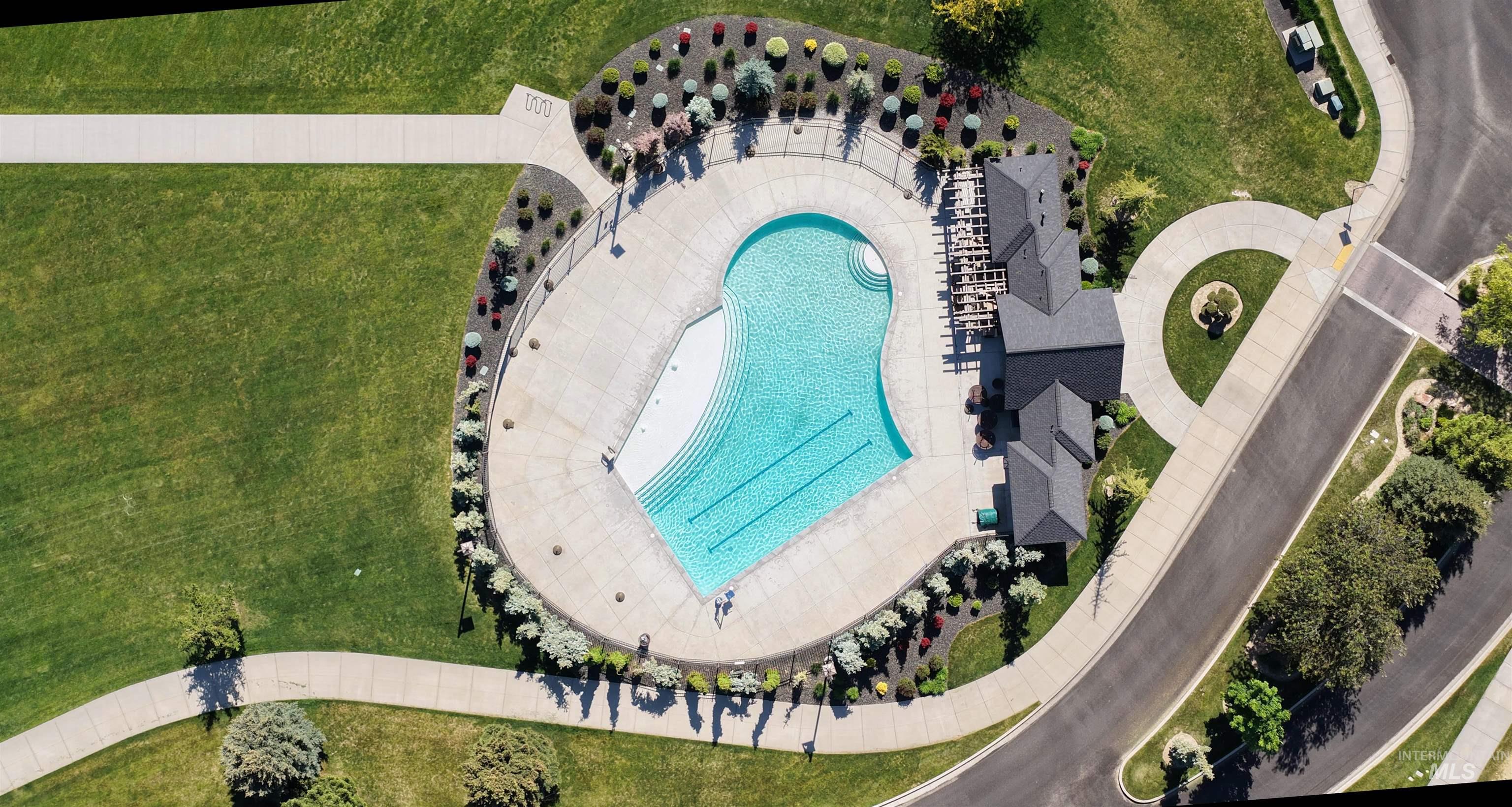 7310 W Palamas Dr., Eagle, Idaho 83616, 5 Bedrooms, 3.5 Bathrooms, Residential For Sale, Price $1,399,999,MLS 98995917