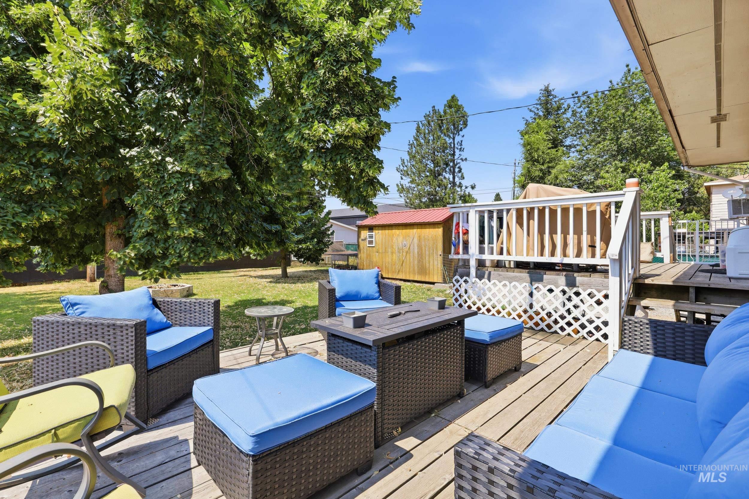 2813 N Francis St, Coeur d'Alene, Idaho 83815, 4 Bedrooms, 2 Bathrooms, Residential For Sale, Price $475,000,MLS 98995919