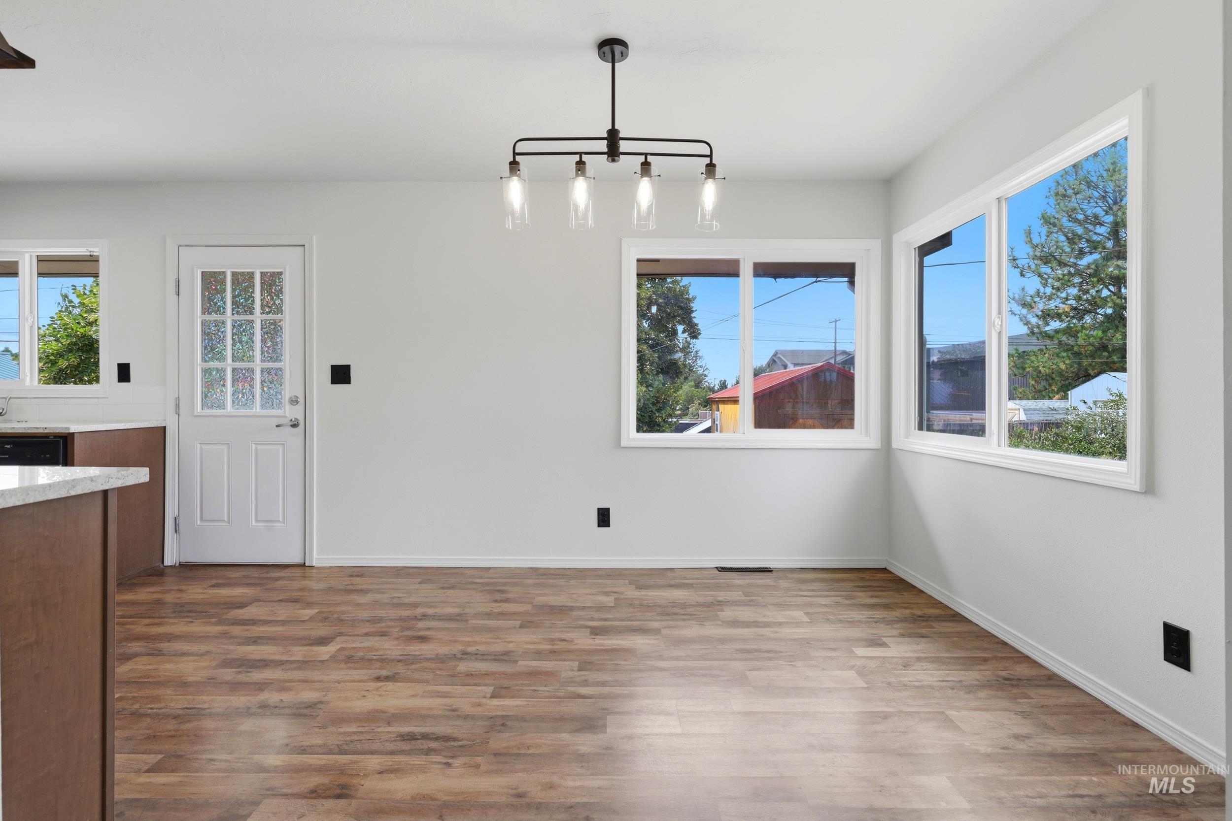 2813 N Francis St, Coeur d'Alene, Idaho 83815, 4 Bedrooms, 2 Bathrooms, Residential For Sale, Price $475,000,MLS 98995919