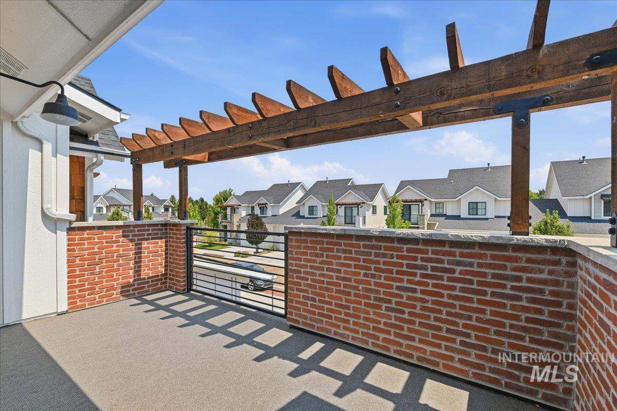6639 N Asissi LN, Meridian, Idaho 83646, 3 Bedrooms, 3 Bathrooms, Residential For Sale, Price $635,000,MLS 98995920