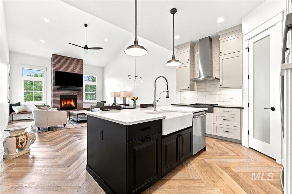 6639 N Asissi LN, Meridian, Idaho 83646, 3 Bedrooms, 3 Bathrooms, Residential For Sale, Price $635,000,MLS 98995920