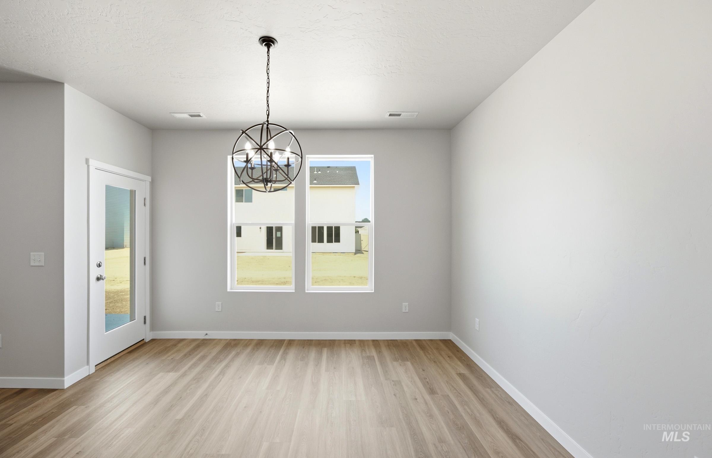 1674 Celina St, Middleton, Idaho 83644, 4 Bedrooms, 2 Bathrooms, Residential For Sale, Price $459,990,MLS 98995922