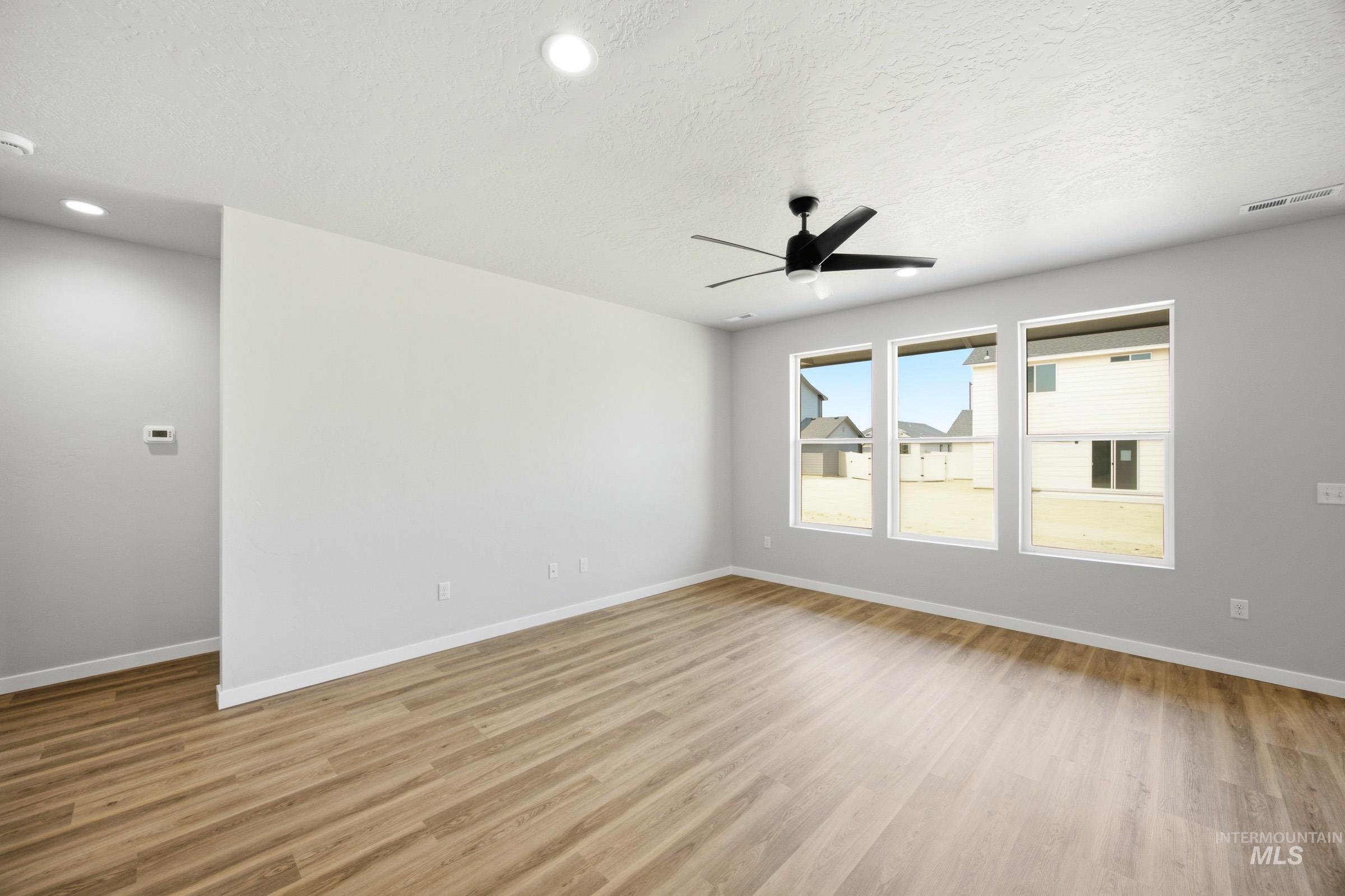 1674 Celina St, Middleton, Idaho 83644, 4 Bedrooms, 2 Bathrooms, Residential For Sale, Price $459,990,MLS 98995922