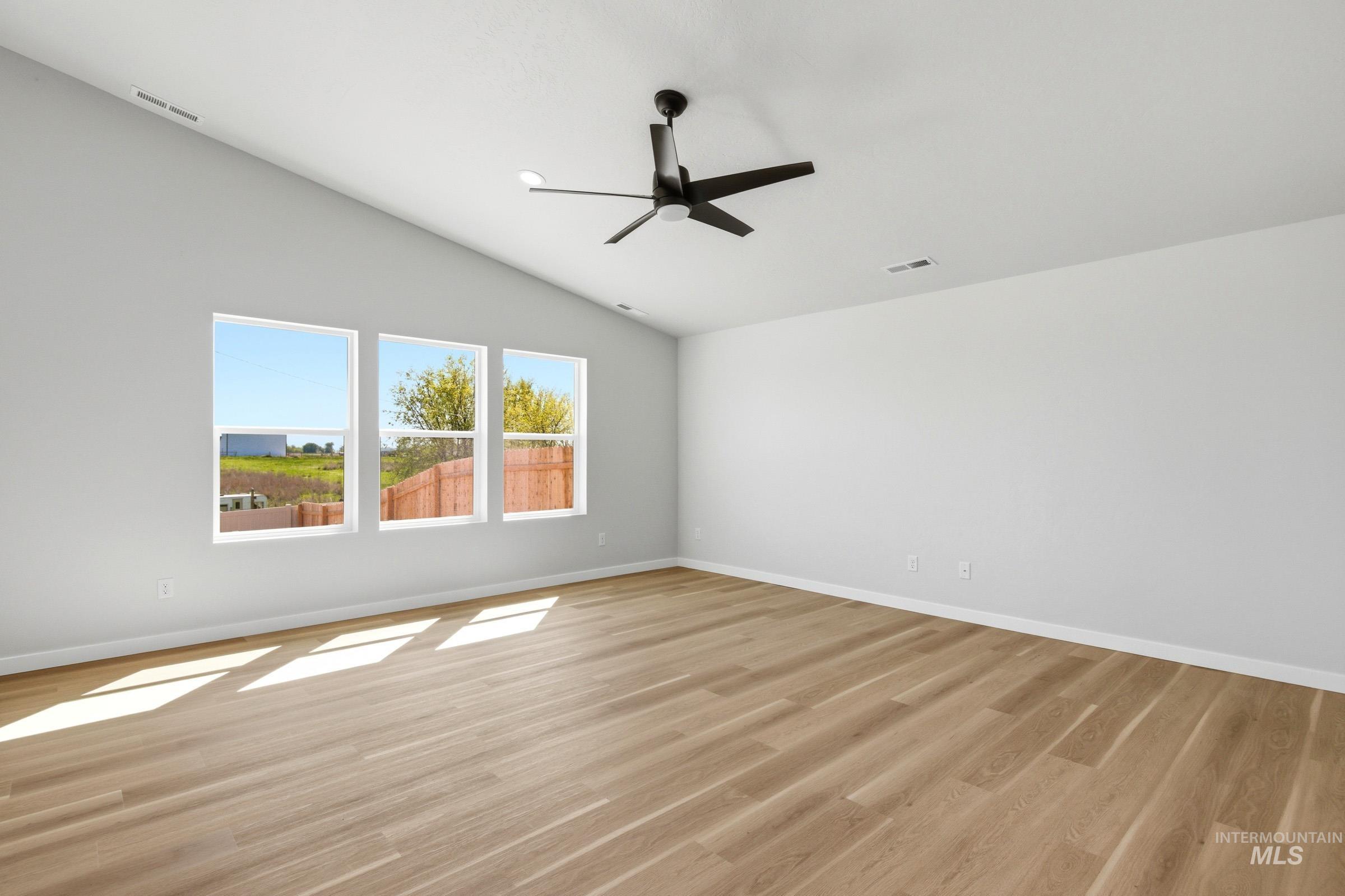 1655 Celina St, Middleton, Idaho 83644, 4 Bedrooms, 2 Bathrooms, Residential For Sale, Price $464,990,MLS 98995925