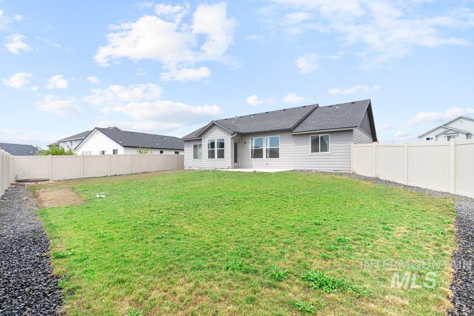 6504 S Dedication Way, Meridian, Idaho 83642, 4 Bedrooms, 2 Bathrooms, Residential For Sale, Price $435,000,MLS 98995931