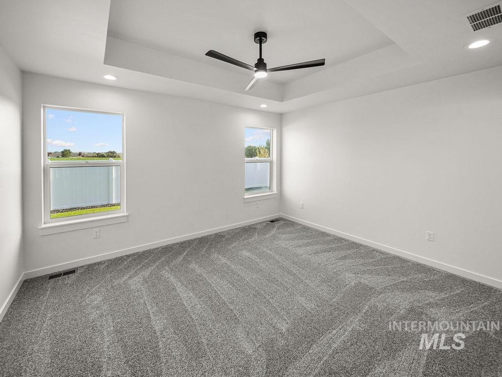 1243 Magic Rd, Twin Falls, Idaho 83301, 3 Bedrooms, 2 Bathrooms, Residential For Sale, Price $457,500,MLS 98995934