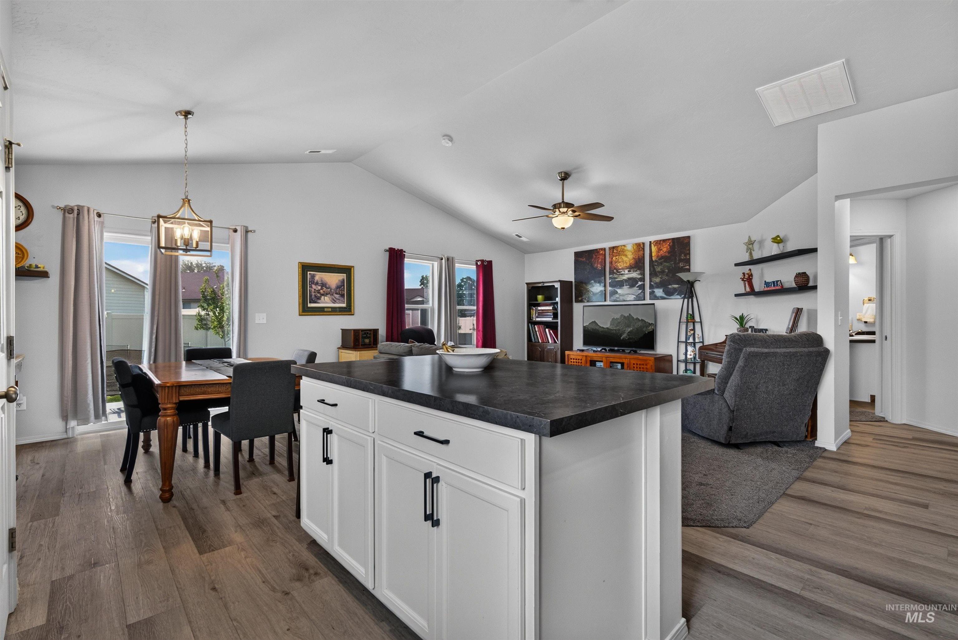 8399 E Mourtan, Nampa, Idaho 83687, 4 Bedrooms, 2 Bathrooms, Residential For Sale, Price $419,000,MLS 98995944
