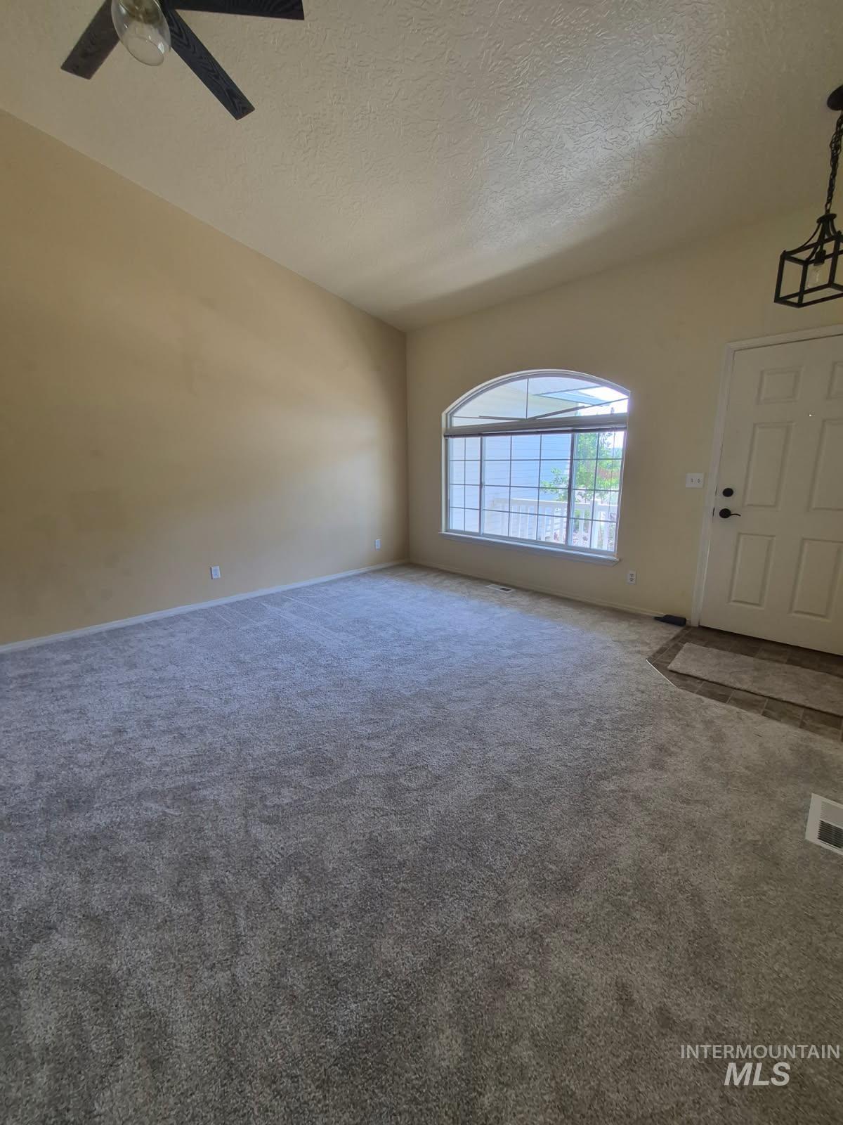946 Johnson Dr, Middleton, Idaho 83644, 3 Bedrooms, 2 Bathrooms, Residential For Sale, Price $354,900,MLS 98995954