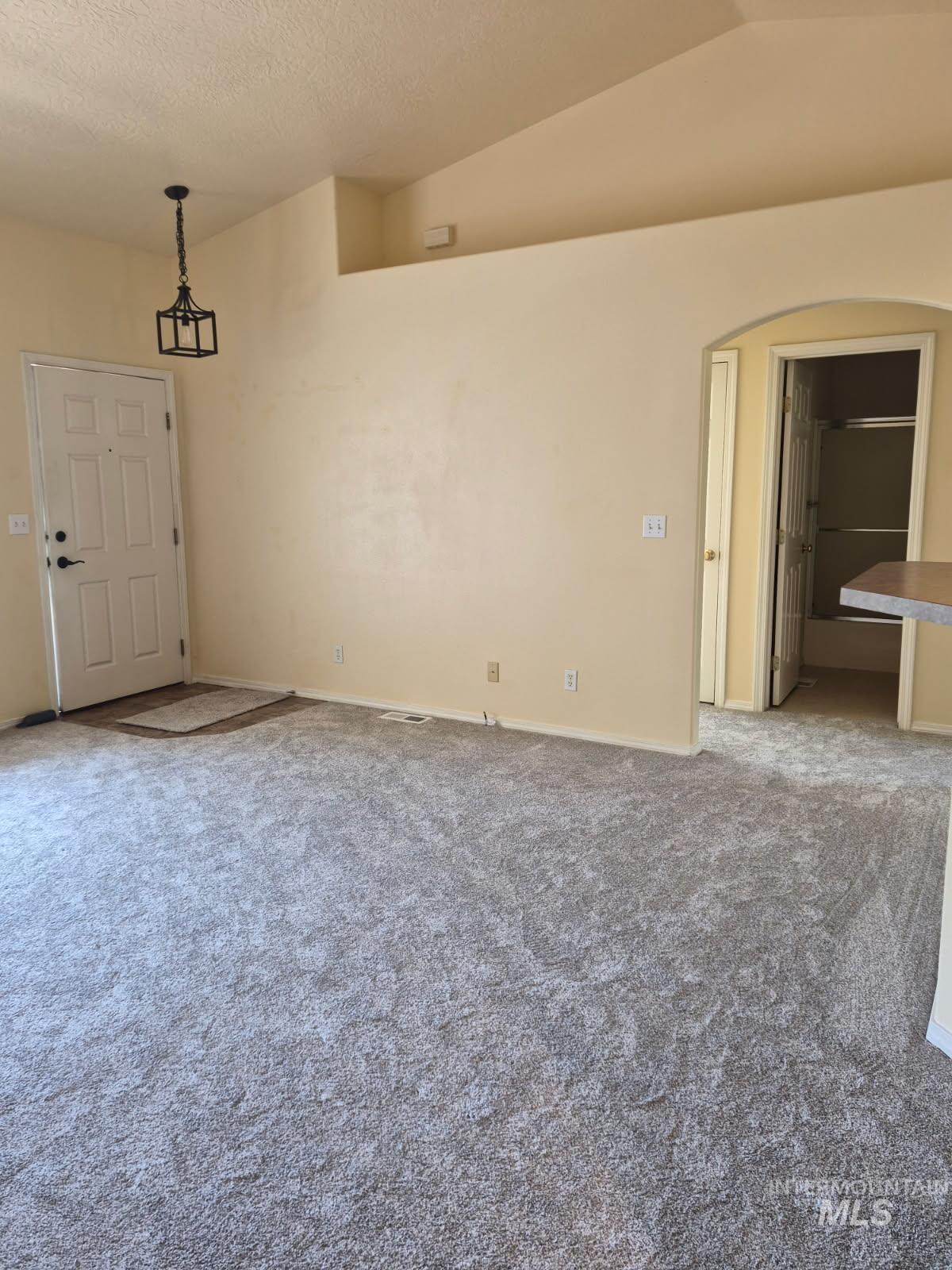 946 Johnson Dr, Middleton, Idaho 83644, 3 Bedrooms, 2 Bathrooms, Residential For Sale, Price $354,900,MLS 98995954