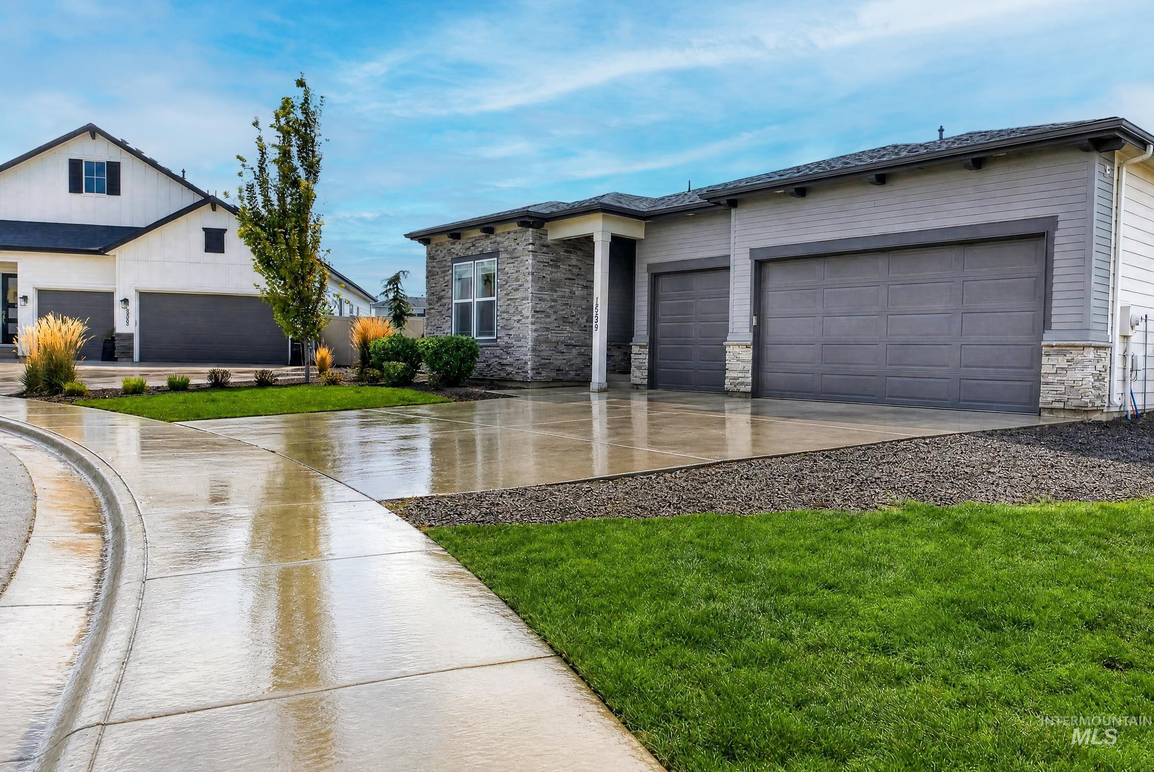 18399 N Moon Flower Ave, Nampa, Idaho 83687, 4 Bedrooms, 3.5 Bathrooms, Residential For Sale, Price $699,900,MLS 98995977