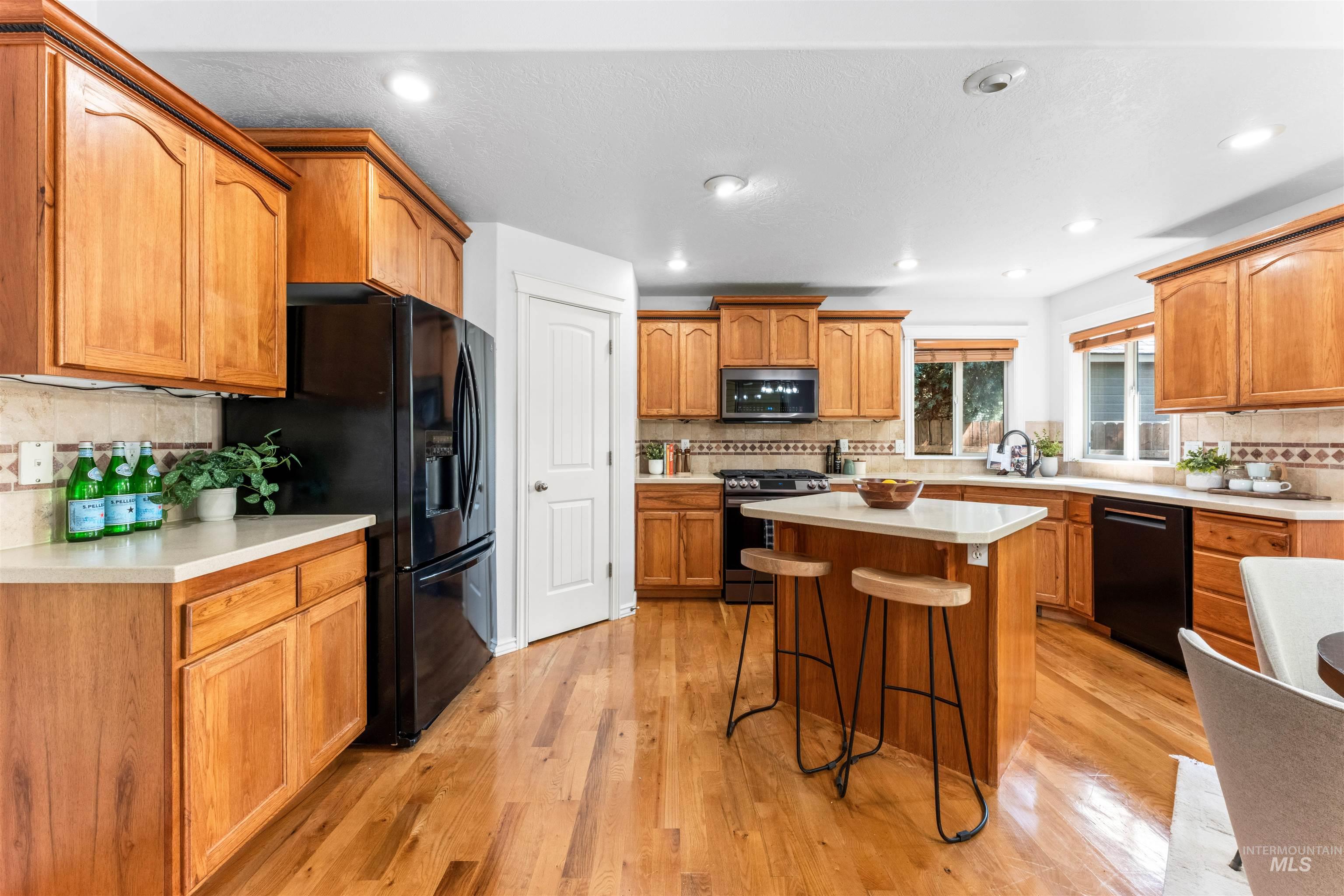 12521 W Mardia Street, Boise, Idaho 83709, 4 Bedrooms, 2 Bathrooms, Residential For Sale, Price $549,900,MLS 98995980