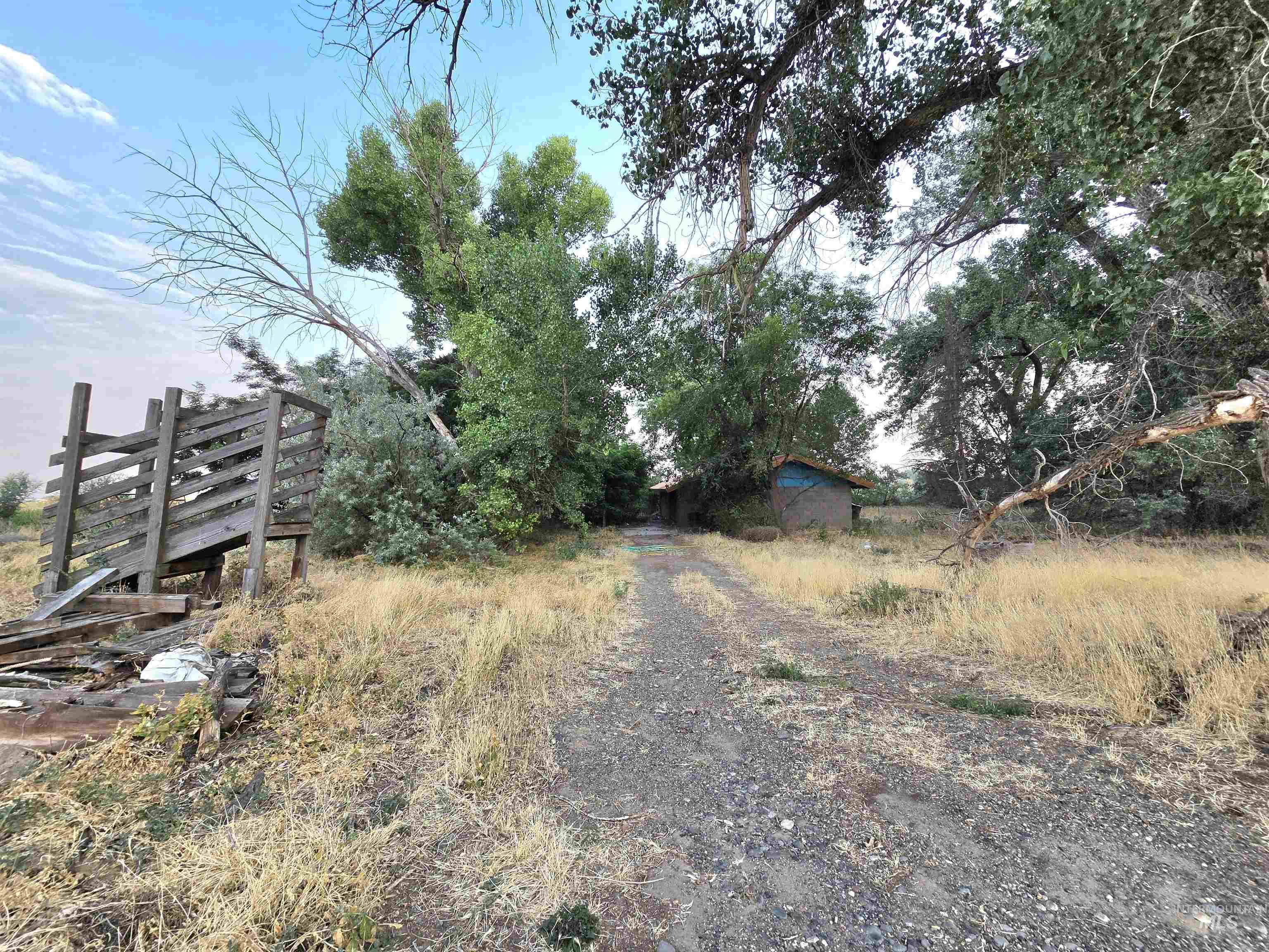757 Foothill Dr, Ontario, Oregon 97914, 3 Bedrooms, 2 Bathrooms, Residential For Sale, Price $289,000,MLS 98995995