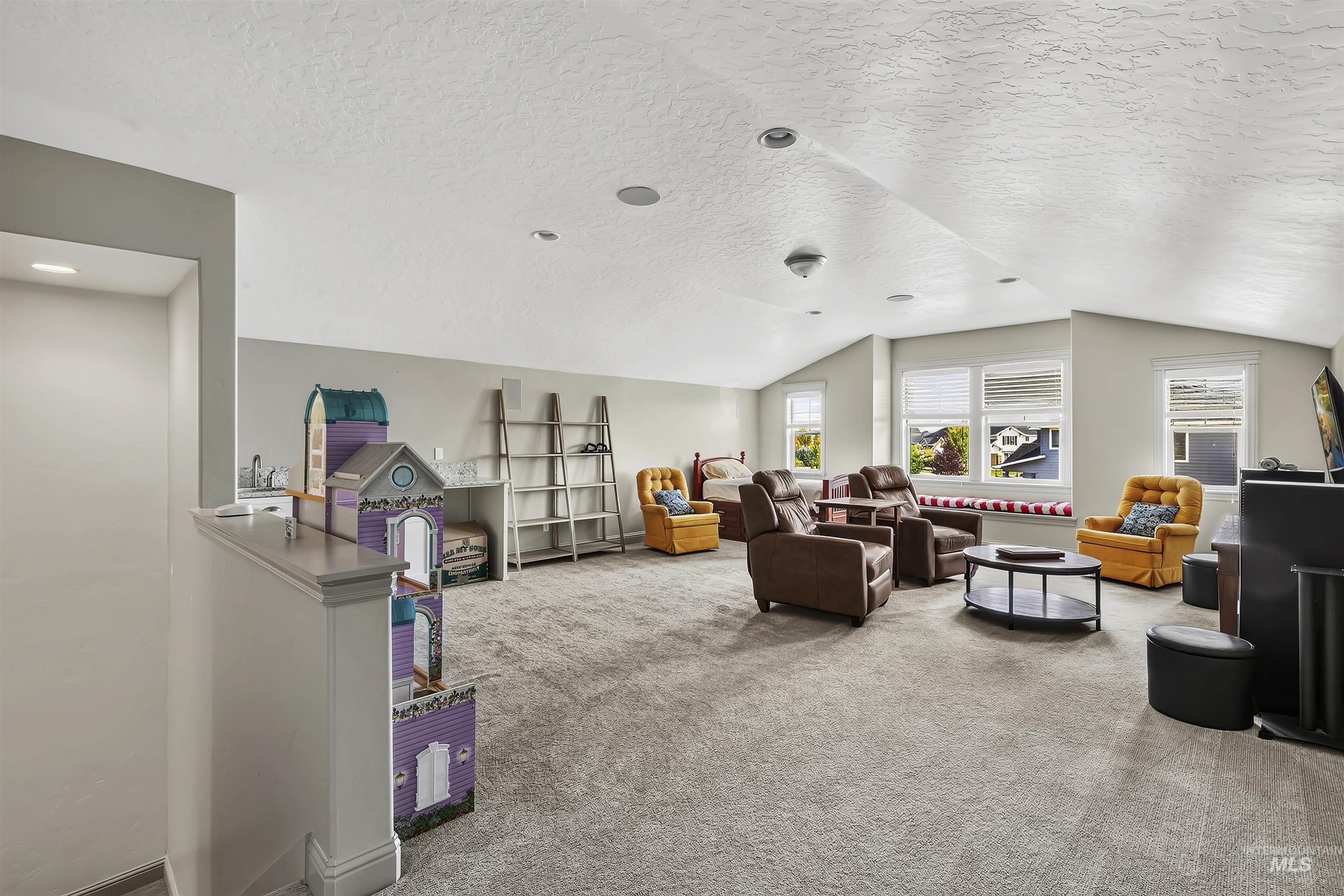 5853 W Venetian Dr, Eagle, Idaho 83616, 5 Bedrooms, 4.5 Bathrooms, Residential For Sale, Price $1,350,000,MLS 98996009