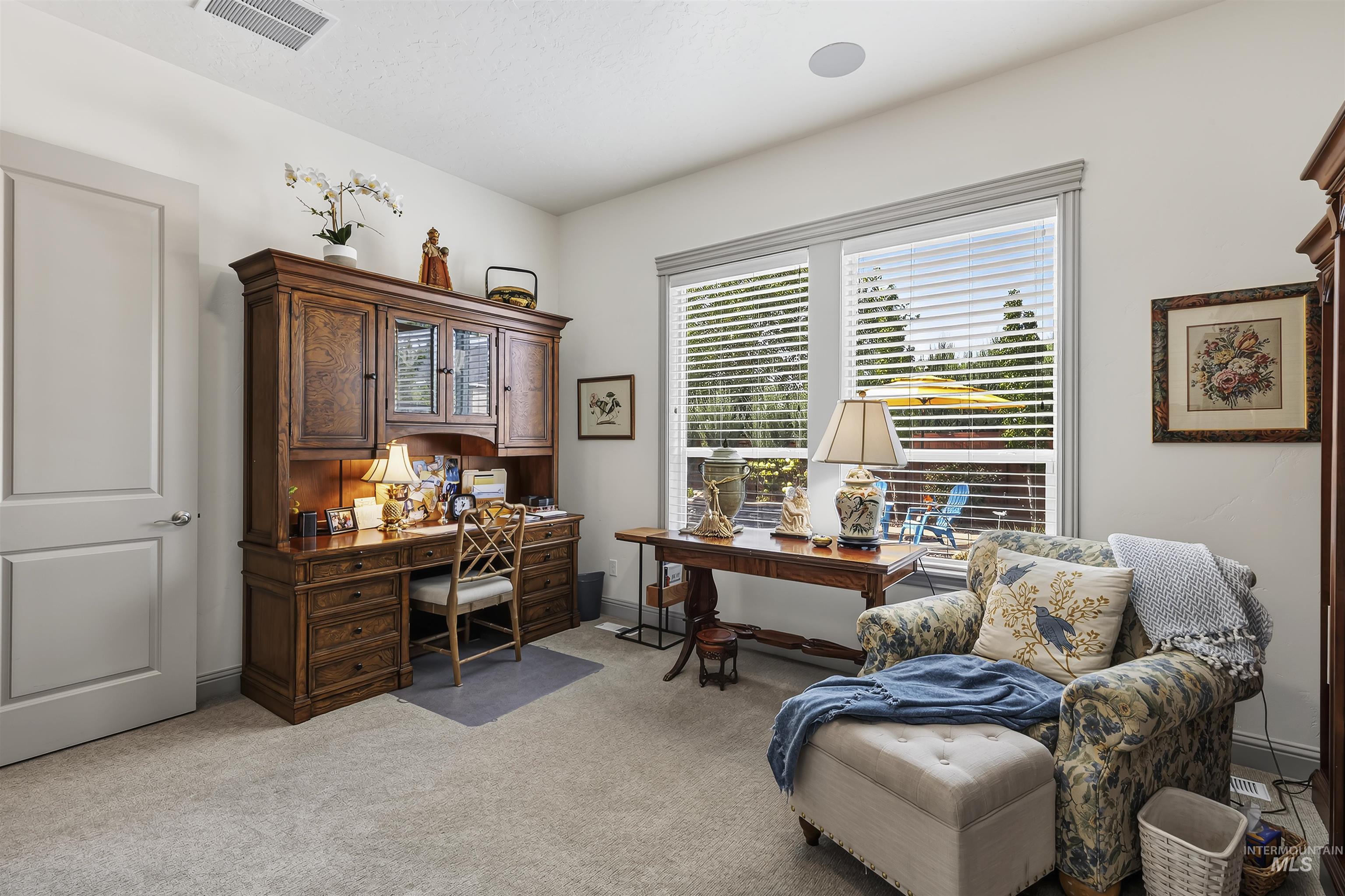 5853 W Venetian Dr, Eagle, Idaho 83616, 5 Bedrooms, 4.5 Bathrooms, Residential For Sale, Price $1,350,000,MLS 98996009