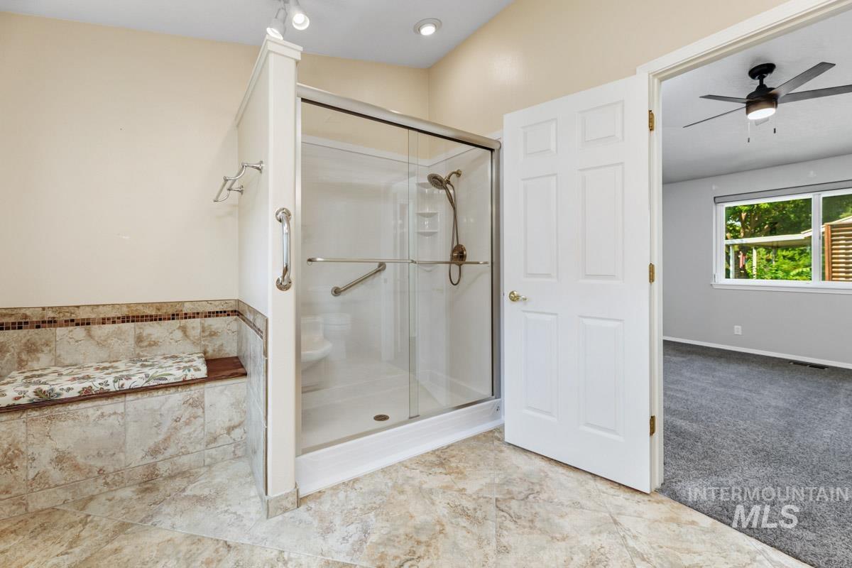 8377 W Willowdale Drive, Garden City, Idaho 83714, 2 Bedrooms, 2 Bathrooms, Residential For Sale, Price $479,900,MLS 98996018