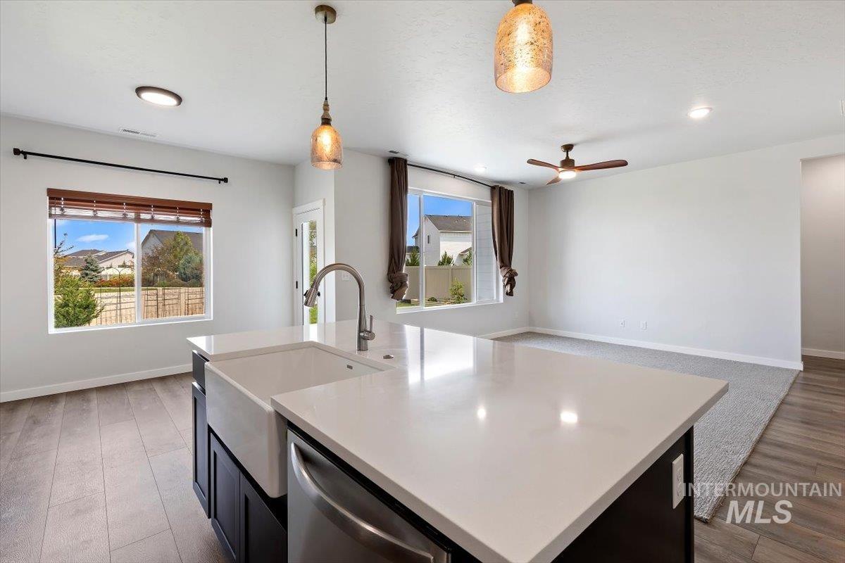 7010 W W Grand Rapids Dr, Meridian, Idaho 83646, 3 Bedrooms, 2 Bathrooms, Residential For Sale, Price $494,990,MLS 98996037
