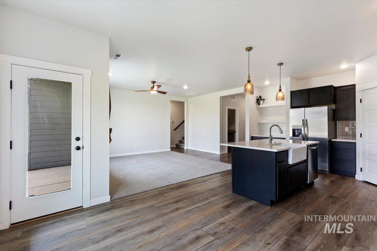 7010 W W Grand Rapids Dr, Meridian, Idaho 83646, 3 Bedrooms, 2 Bathrooms, Residential For Sale, Price $494,990,MLS 98996037