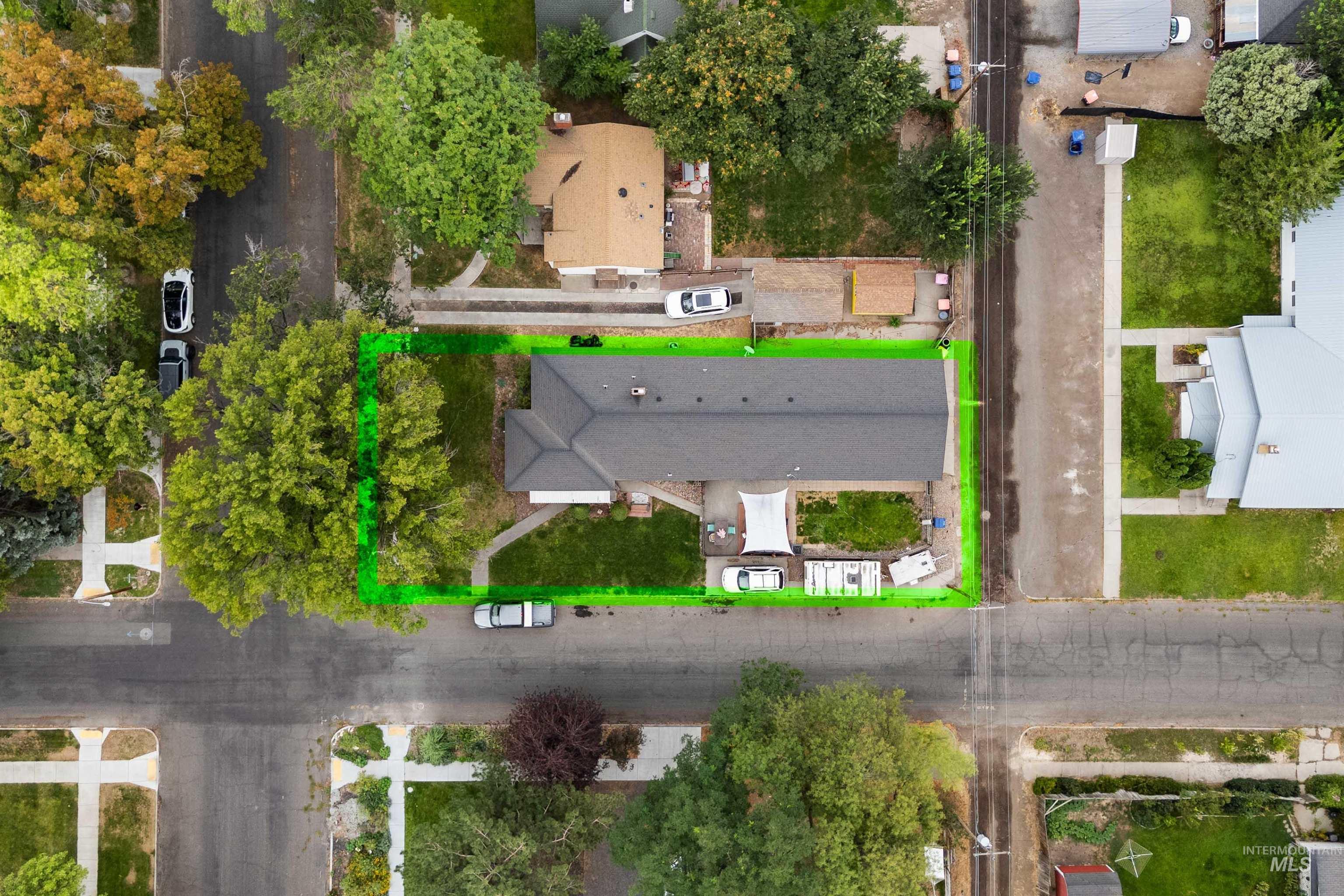 161 8th Ave E, Twin Falls, Idaho 83301, 4 Bedrooms, 2.5 Bathrooms, Residential For Sale, Price $363,000,MLS 98996059