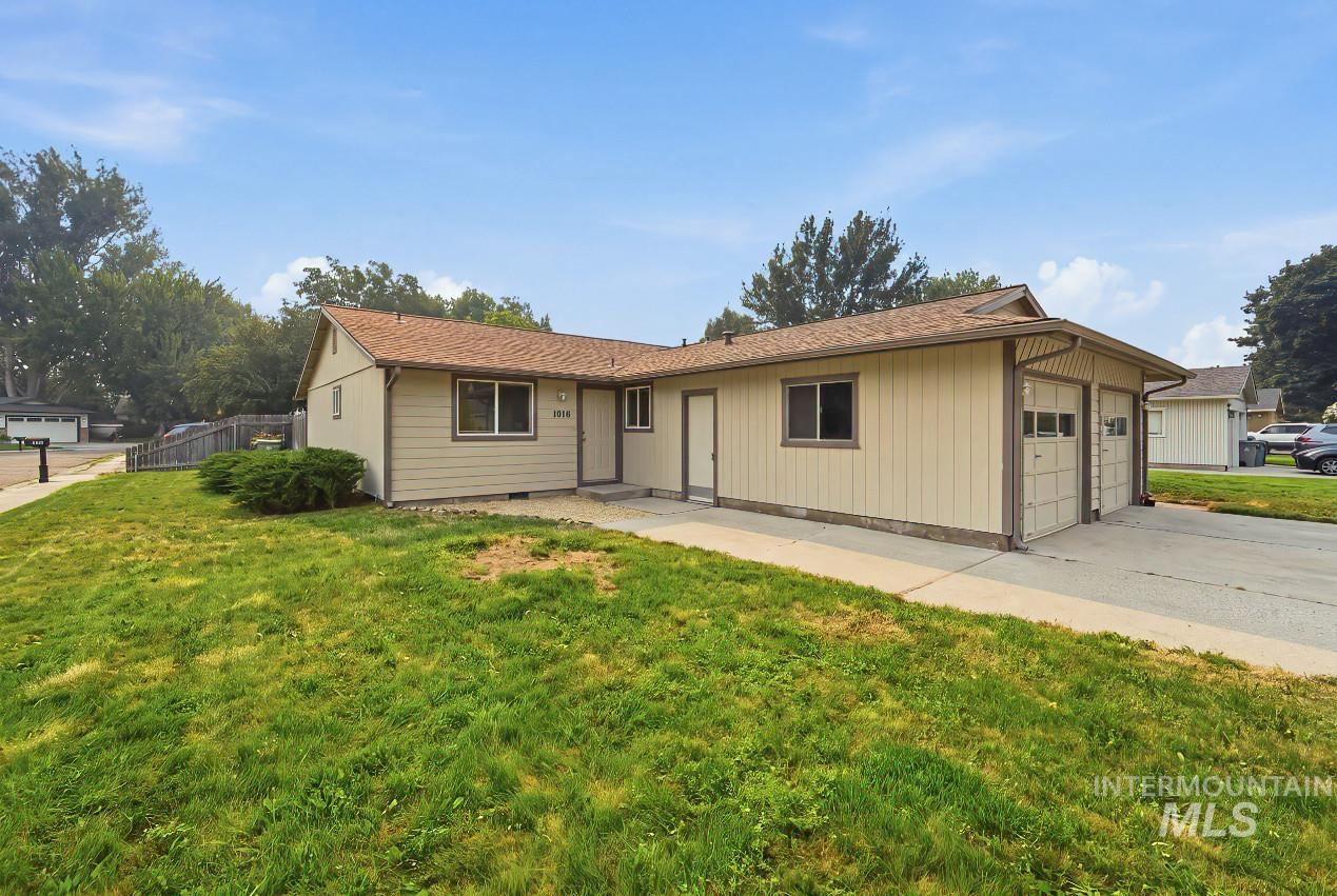 1610 S Londoner Ave, Boise, Idaho 83706, 2 Bedrooms, 1 Bathroom, Residential Income For Sale, Price $595,000, 98996060