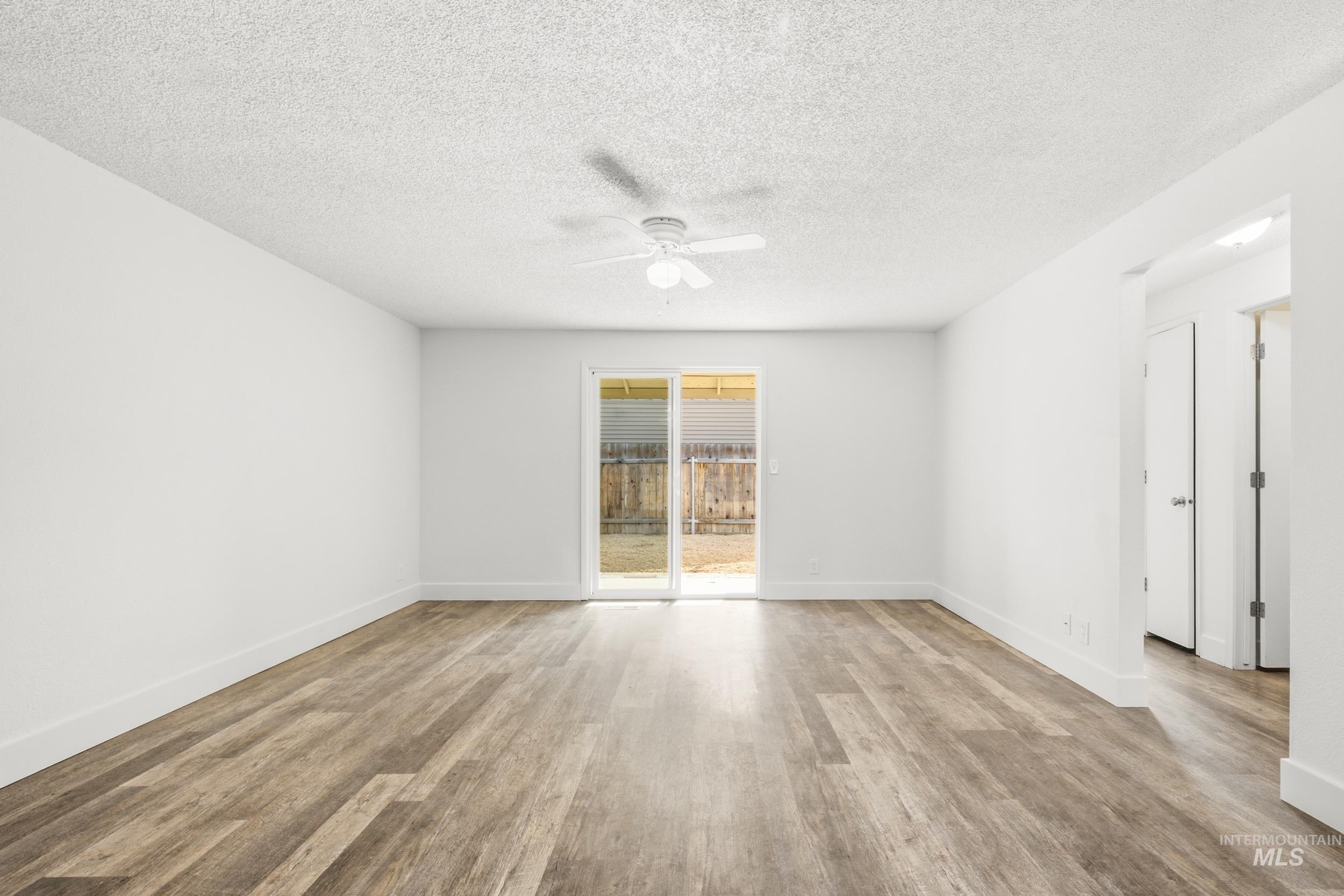 1610 / 1612 S Londoner Ave, Boise, Idaho 83706, 2 Bedrooms, 1 Bathroom, Residential Income For Sale, Price $575,000,MLS 98996060